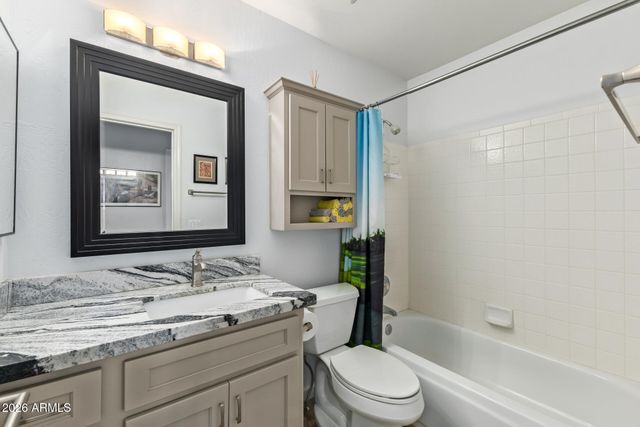 19215 N Coyote Lakes Parkway, Surprise, AZ 85378