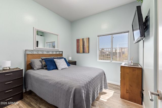 19215 N Coyote Lakes Parkway, Surprise, AZ 85378