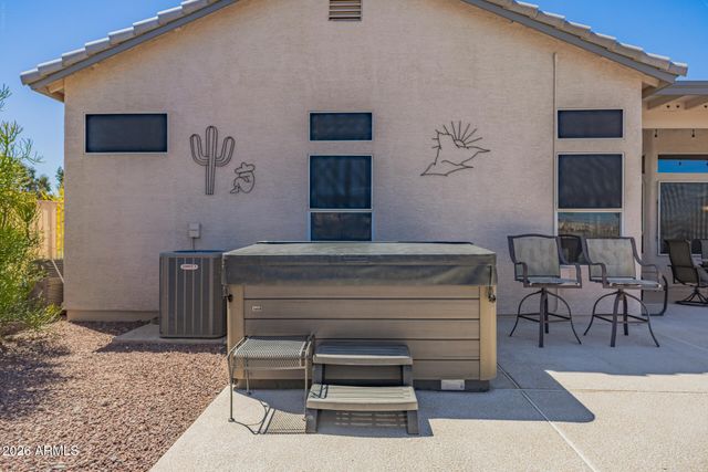 19215 N Coyote Lakes Parkway, Surprise, AZ 85378