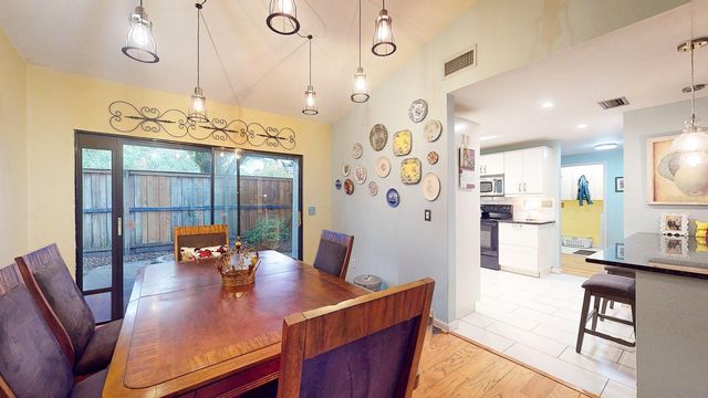 4438 SUMMER OAK DRIVE, Tampa, FL 33618