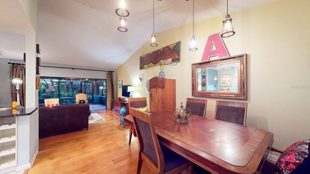 Image 30 of property listing at 4438 SUMMER OAK DRIVE, Tampa, FL 33618