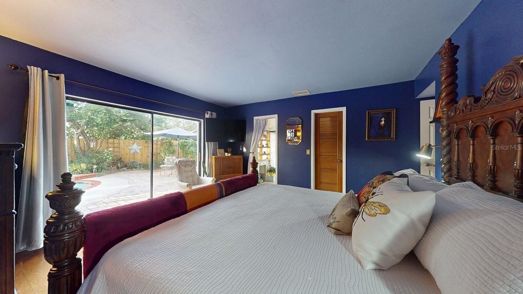 Image 41 of property listing at 4438 SUMMER OAK DRIVE, Tampa, FL 33618