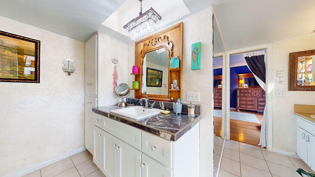 Image 44 of property listing at 4438 SUMMER OAK DRIVE, Tampa, FL 33618