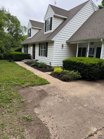 7045 SE 61st St, Tecumseh, KS 66542