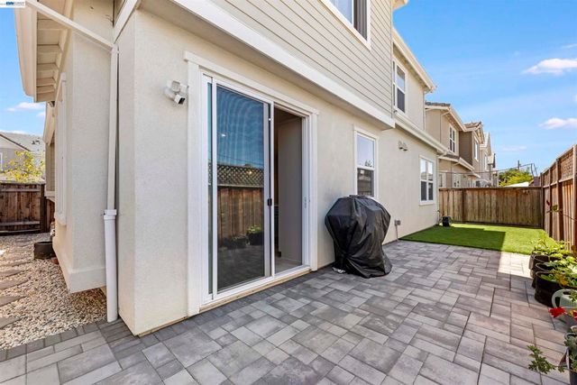 1631 Wonderland Way, Hayward, CA 94545