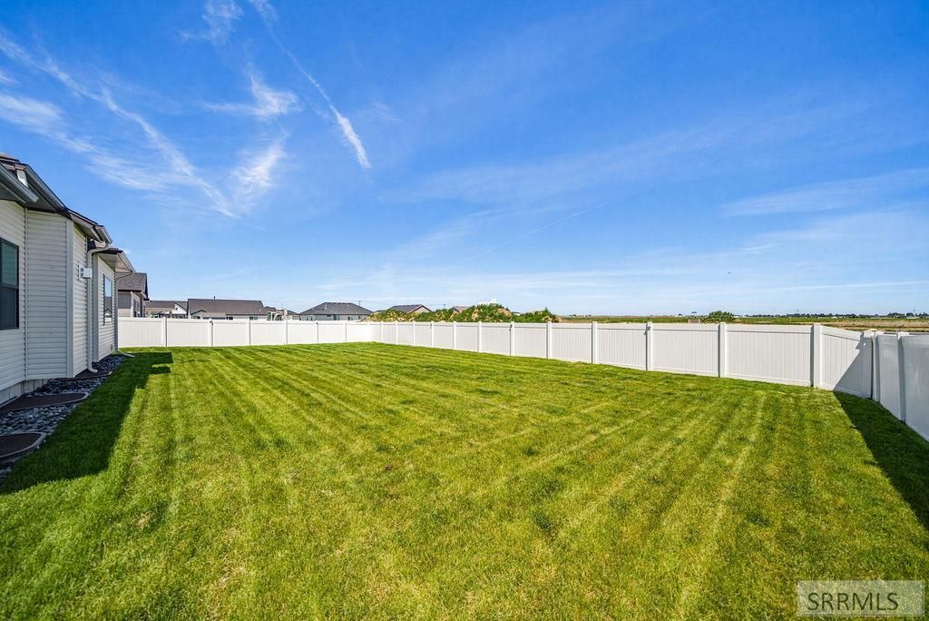 Image 41 of property listing at 902 Jack Ln, Idaho Falls, ID 83402