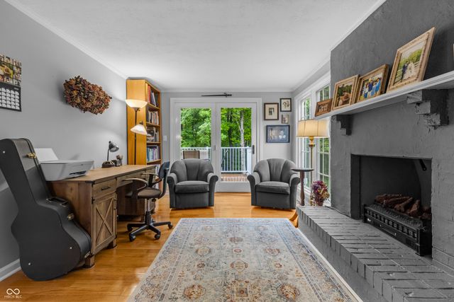 9135 Rymark Drive, Indianapolis, IN 46250