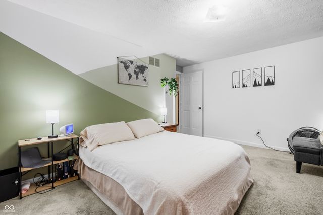 9135 Rymark Drive, Indianapolis, IN 46250