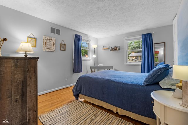 9135 Rymark Drive, Indianapolis, IN 46250