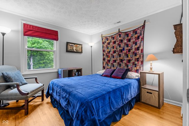 9135 Rymark Drive, Indianapolis, IN 46250