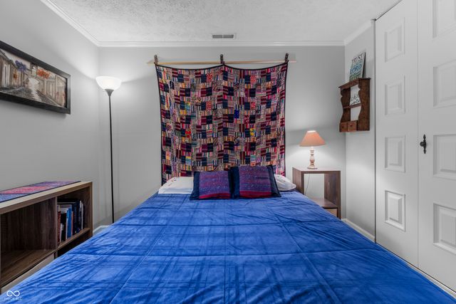 9135 Rymark Drive, Indianapolis, IN 46250