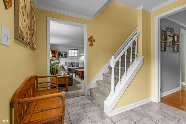 9135 Rymark Drive, Indianapolis, IN 46250