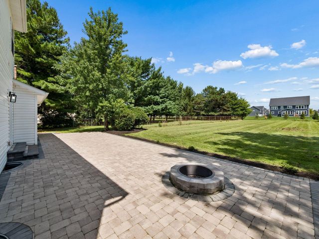 6425 Liberty Road N, Powell, OH 43065