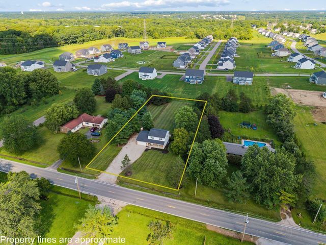 6425 Liberty Road N, Powell, OH 43065