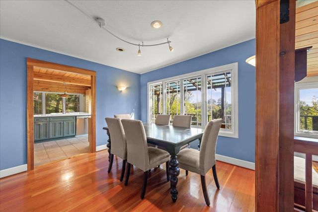 642 Park Road, Redwood City, CA 94062