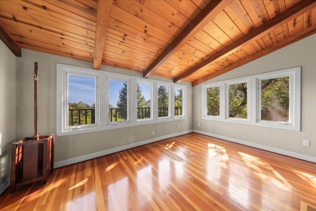 642 Park Road, Redwood City, CA 94062