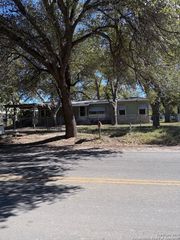 878 Torrey, New Braunfels, TX 78130