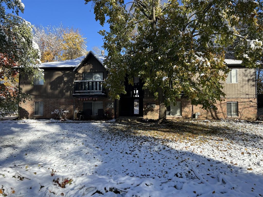 722 Buchanan Avenue, Kalamazoo, MI 49008