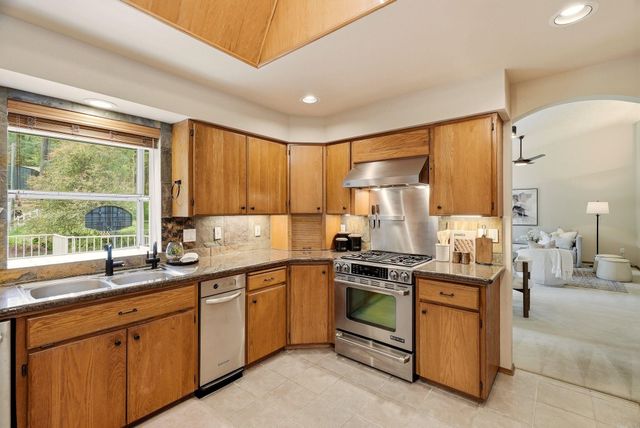 11517 N Kathy Dr, Spokane, WA 99218