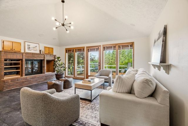11517 N Kathy Dr, Spokane, WA 99218