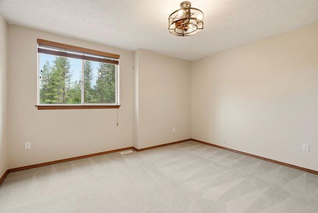 11517 N Kathy Dr, Spokane, WA 99218
