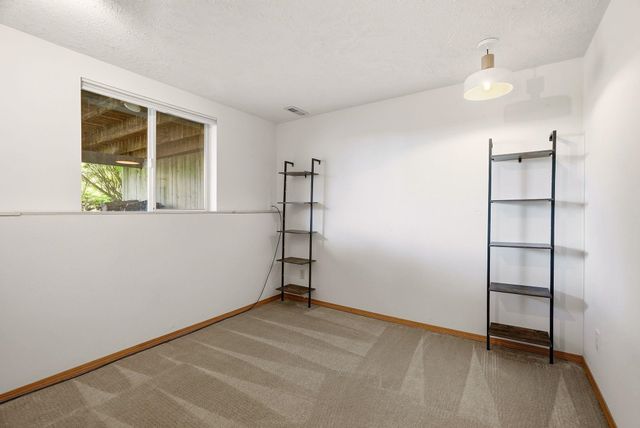 11517 N Kathy Dr, Spokane, WA 99218