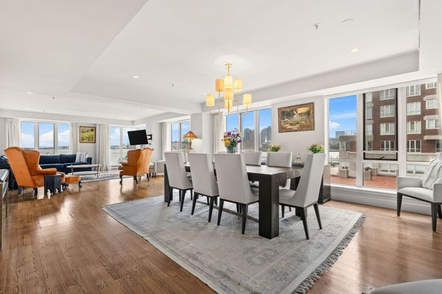 197 8th St 307, Boston, MA 02129