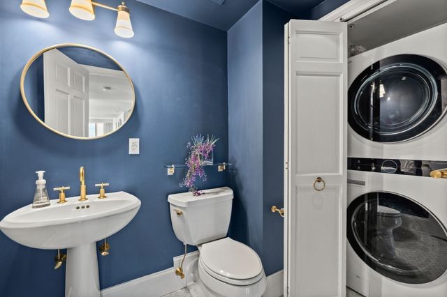197 8th St 307, Boston, MA 02129