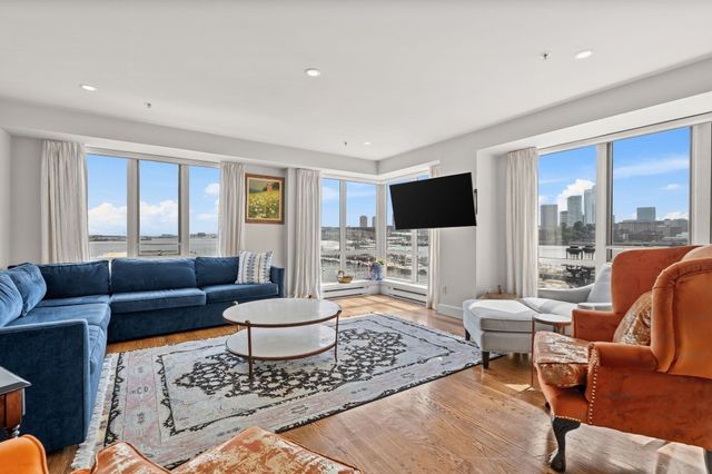 197 8th St 307, Boston, MA 02129
