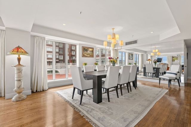 197 8th St 307, Boston, MA 02129