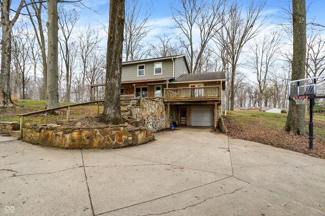 11021 N Paddock Road S, Mooresville, IN 46158