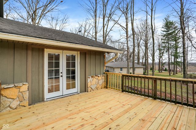 11021 N Paddock Road S, Mooresville, IN 46158