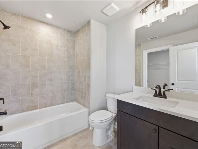 1090 Low Water Crossing NW, Acworth, GA 30101