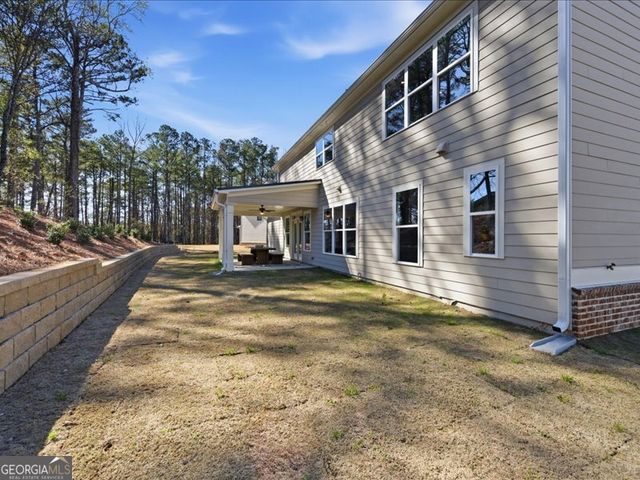 1090 Low Water Crossing NW, Acworth, GA 30101