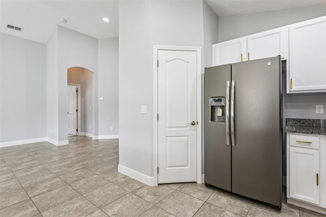 1144 CAMBOURNE DR, Kissimmee, FL 34758