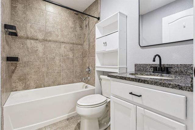 1144 CAMBOURNE DR, Kissimmee, FL 34758