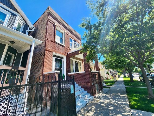5042 W Superior Street, Chicago, IL 60644