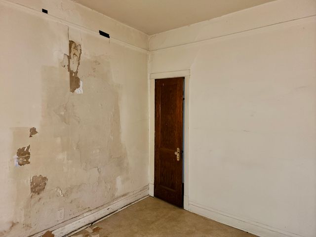 5042 W Superior Street, Chicago, IL 60644