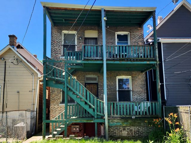 5042 W Superior Street, Chicago, IL 60644