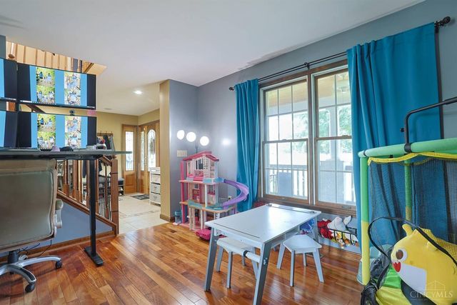 2113 Beech Cove, Ohio Twp, OH 45157