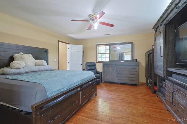 2113 Beech Cove, Ohio Twp, OH 45157