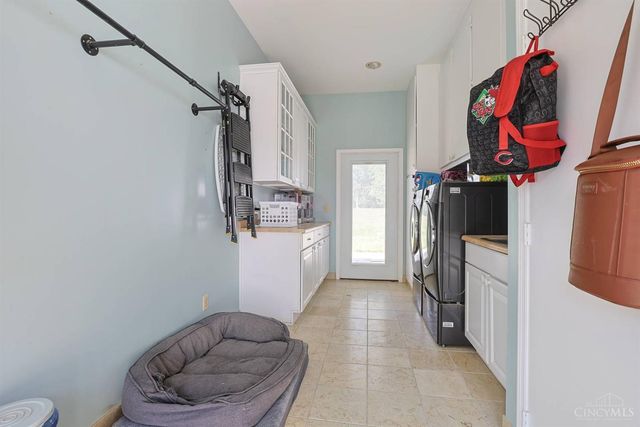 2113 Beech Cove, Ohio Twp, OH 45157