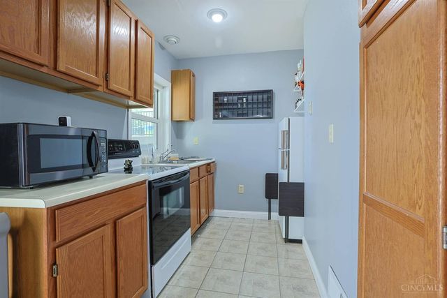 2113 Beech Cove, Ohio Twp, OH 45157