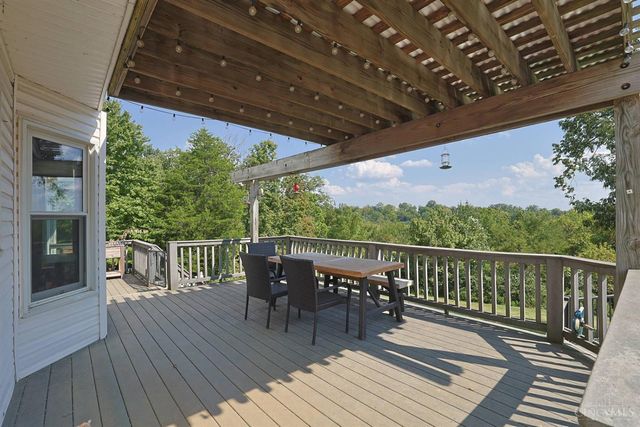 2113 Beech Cove, Ohio Twp, OH 45157