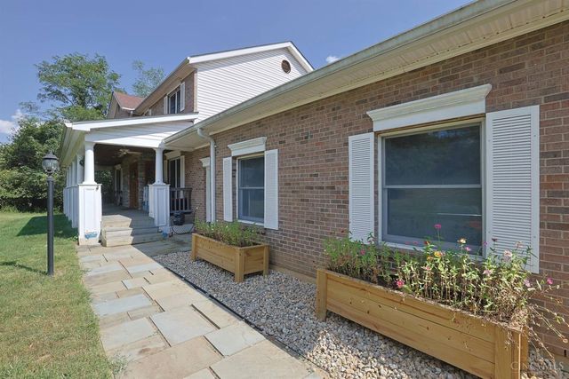 2113 Beech Cove, Ohio Twp, OH 45157