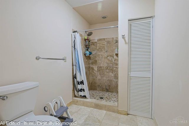2113 Beech Cove, Ohio Twp, OH 45157