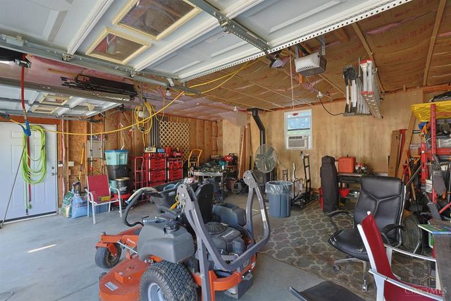 2113 Beech Cove, Ohio Twp, OH 45157