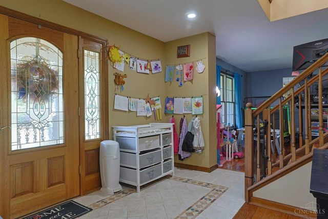 2113 Beech Cove, Ohio Twp, OH 45157