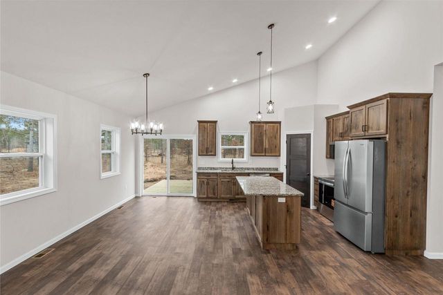 316 Timberline Court, Nekoosa, WI 54457