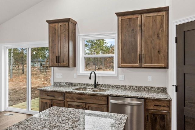 316 Timberline Court, Nekoosa, WI 54457